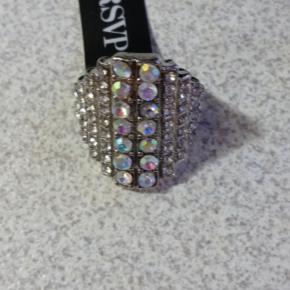 Rings - Picture 5 of 7